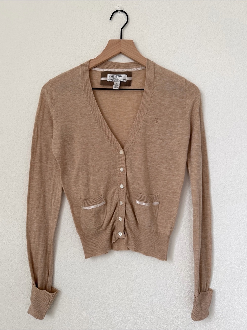 Abercrombie Cardigan Sweater Top Medium , Never worn